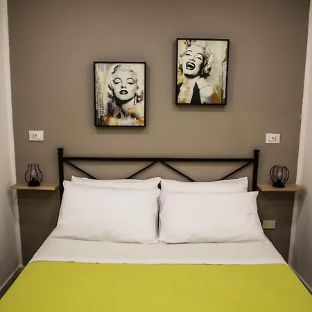 Scillo House Apartment *