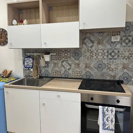 Apartment Scillo House