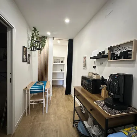 Scillo House Apartment *