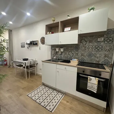 Scillo House *