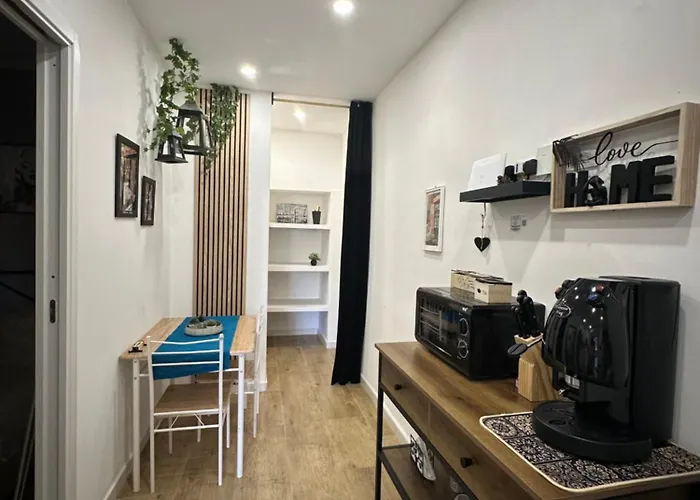 Scillo House Apartment *