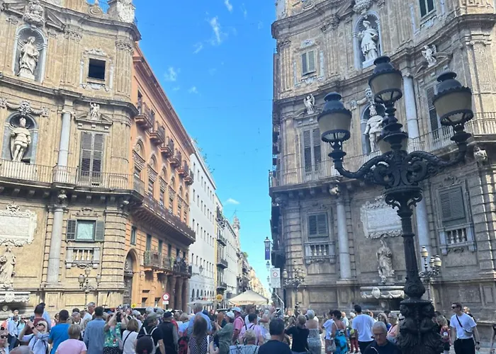 Scillo House Apartment *