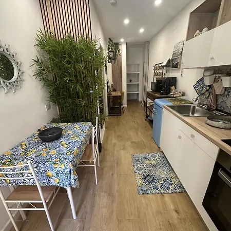 Lägenhet Scillo House