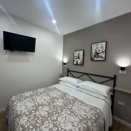 Apartment Scillo House *